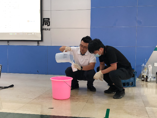 现场图片2.jpg