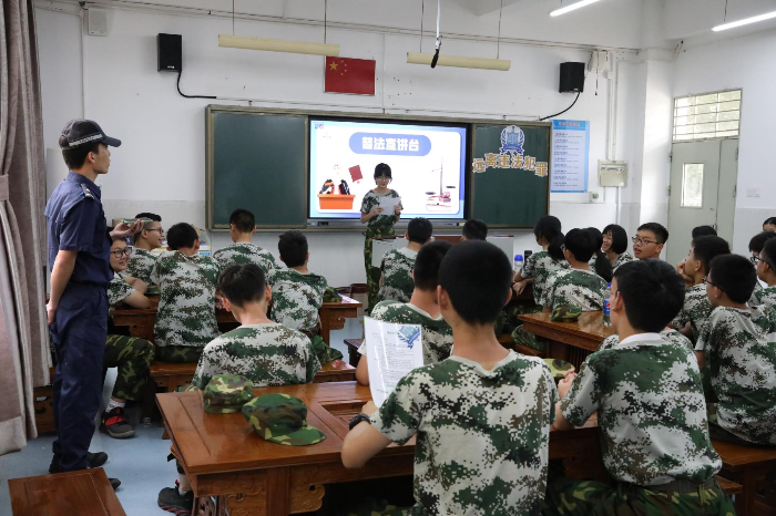 一堂网课 + 一封信 深圳市龙岗警方为全区40万青少年学生的暑假安全保驾护航