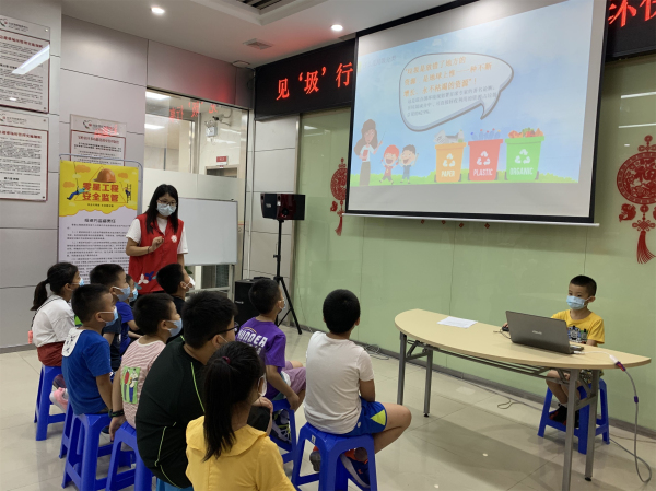 宝岭社区“见‘圾’行事”青少年环保主题活动1.jpg