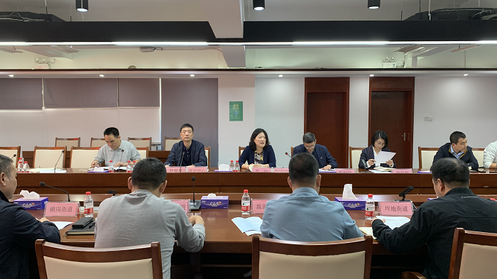 深入推进龙岗区宜停车泊位施划，缓解小汽车保有量日益增长与停车难矛盾2.png