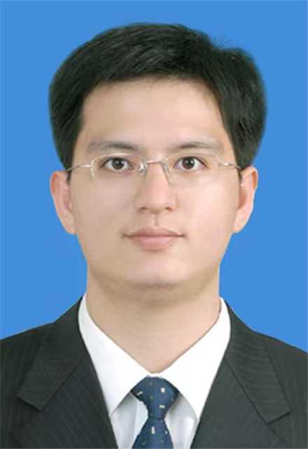 黄云：开云手机web版登录入口委常委、区政府副区长