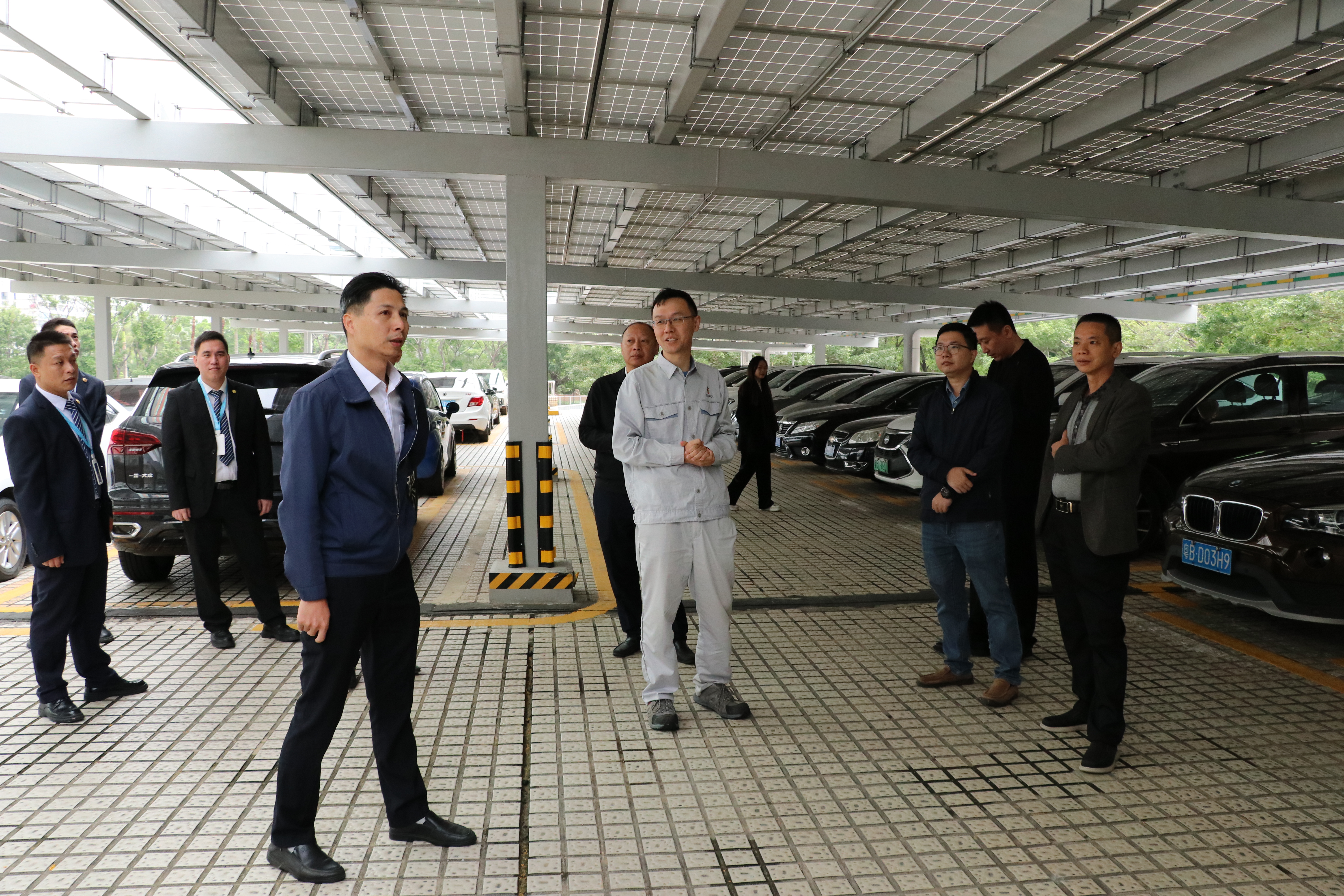 龙岗区机关事务管理局开展“政府开放日”活动